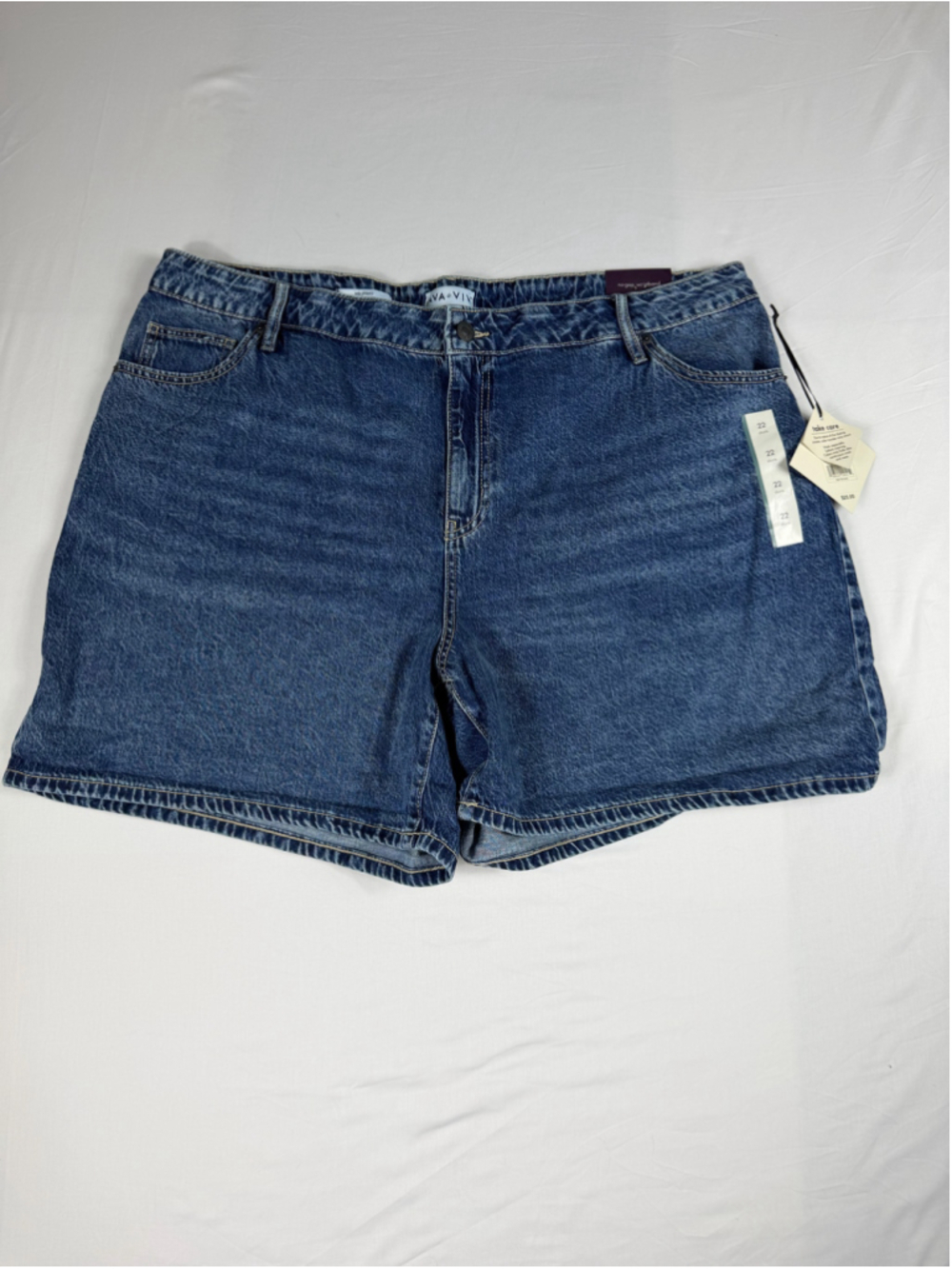 Ava & Viv Midi Denim Shorts Women’s 22 High Rise Blue Plus Size Relaxed Fit NWT
